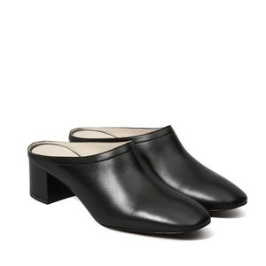 NEW • Everlane • The Day Heel Mules Black Leather